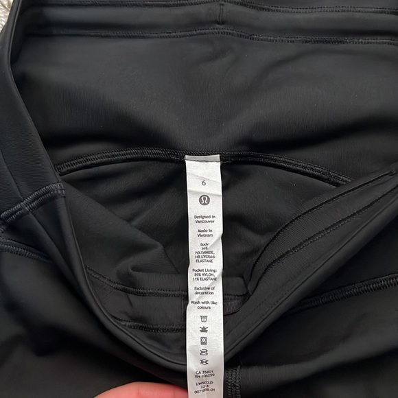Lululemon High Rise Fast and Free Leggings, Sz 6 - Picture 3 of 4